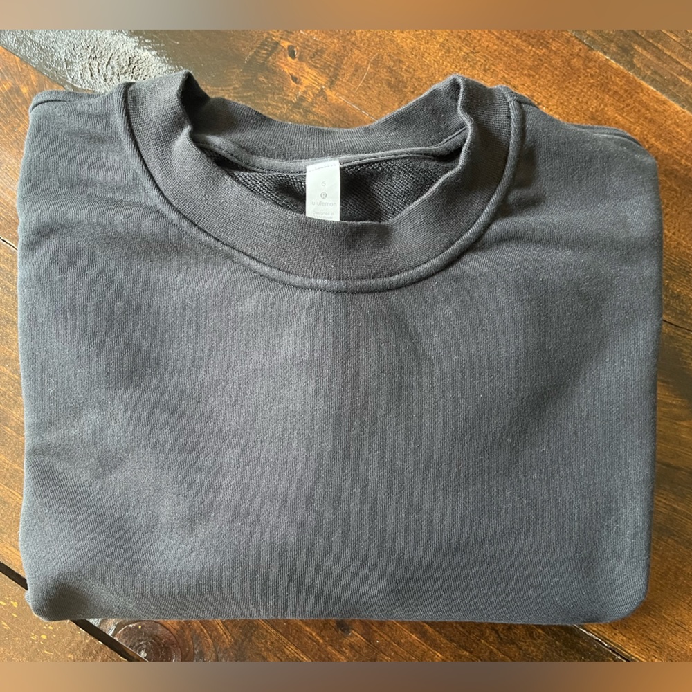 Lululemon Black Yoga Member Sweatshirt Pullover Women’s 6